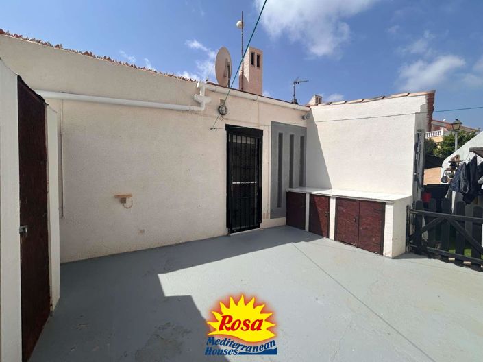 Image No.23-2 Bed Bungalow for sale