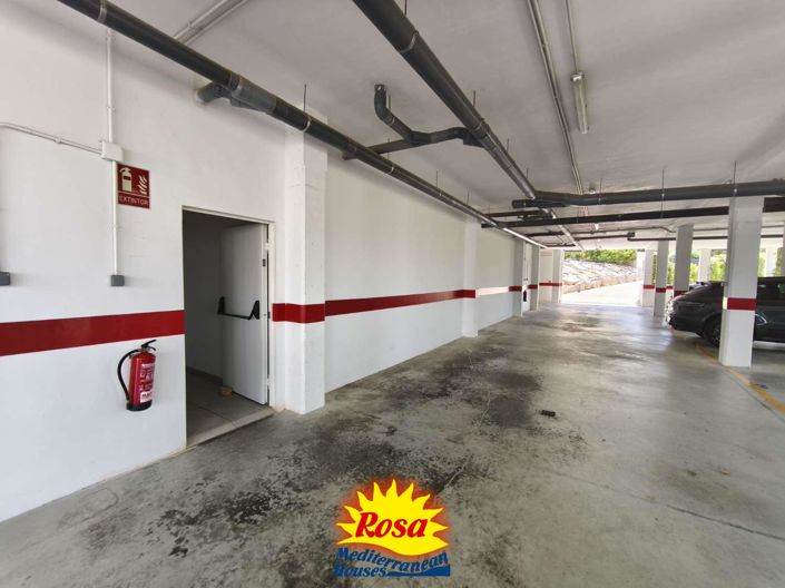 Image No.14-2 Bed Property for sale