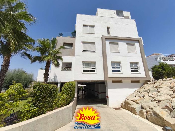 Image No.15-2 Bed Property for sale