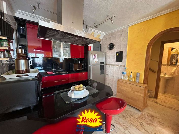 Image No.8-3 Bed Duplex for sale