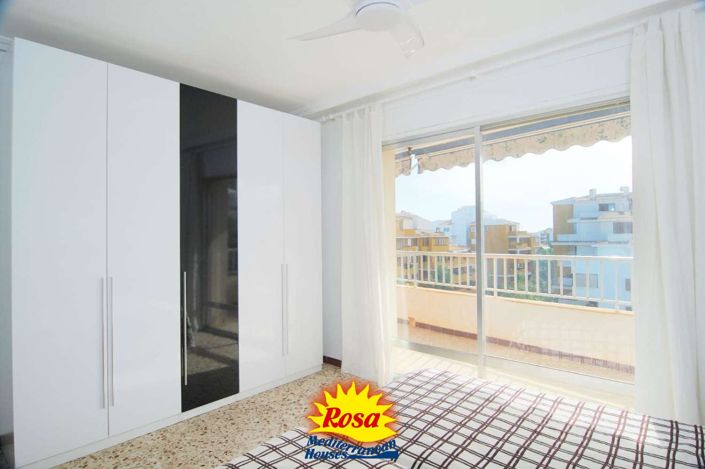 Image No.18-3 Bed Apartment for sale