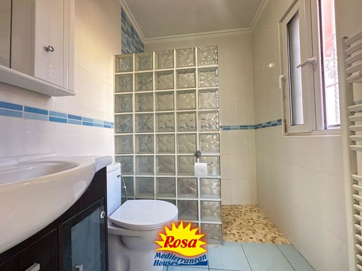 Image No.11-2 Bed Bungalow for sale