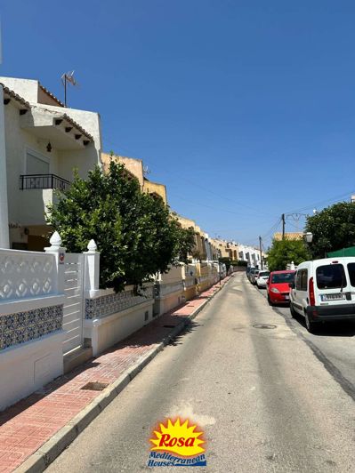 Image No.22-3 Bed Property for sale