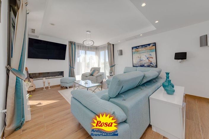 Image No.32-3 Bed Villa for sale