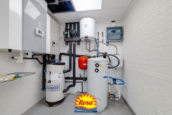 Image No.37-3 Bed Villa for sale