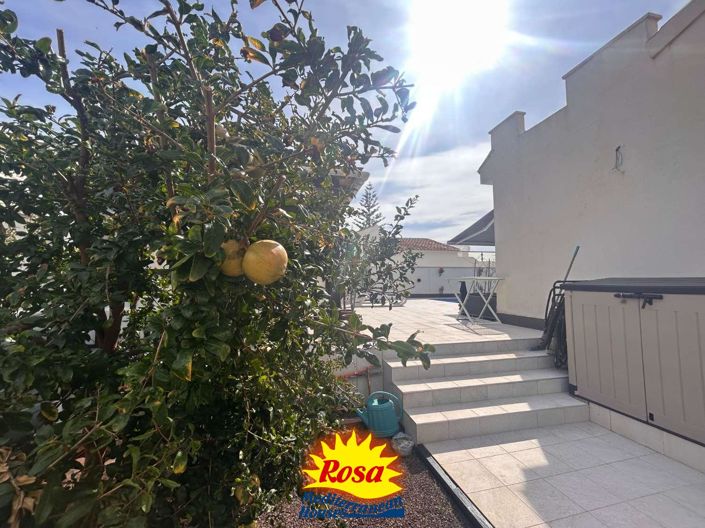 Image No.15-3 Bed Villa for sale