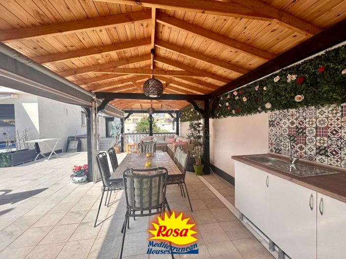 Image No.25-3 Bed Villa for sale