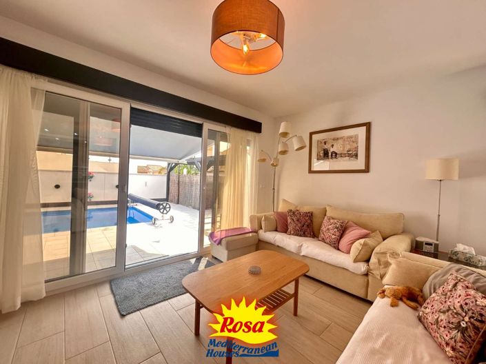 Image No.30-3 Bed Villa for sale