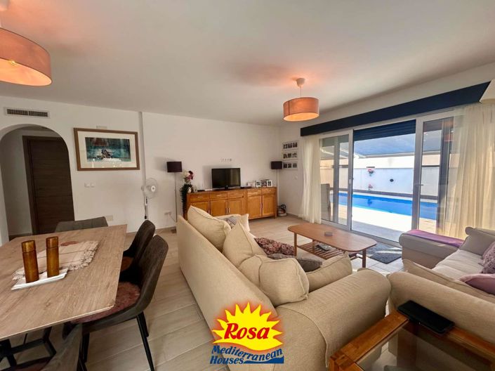 Image No.31-3 Bed Villa for sale