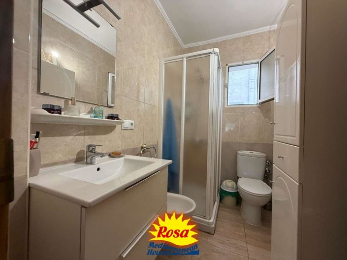 Image No.15-3 Bed Property for sale