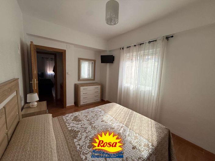 Image No.19-3 Bed Property for sale