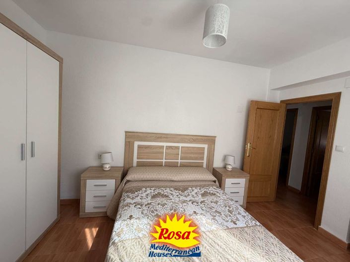 Image No.20-3 Bed Property for sale