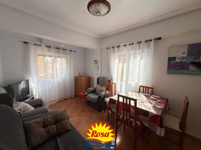 Image No.26-3 Bed Property for sale