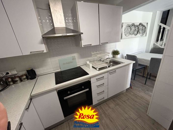 Image No.30-4 Bed Chalet for sale