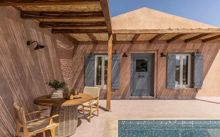 Image No.1-5 Bed Villa for sale