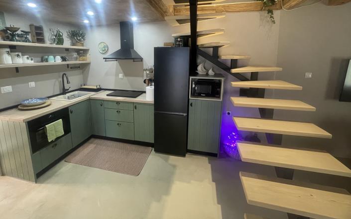 Image No.10-2 Bed House/Villa for sale