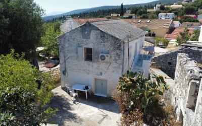 Tselendata-Renovation-Project-For-Sale-6