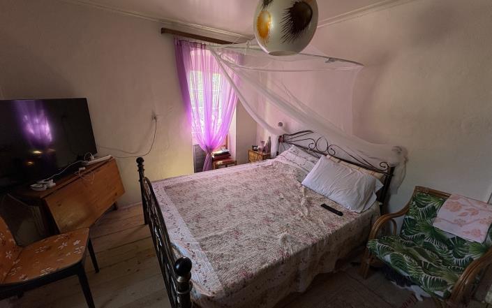 Image No.21-2 Bed Cottage for sale