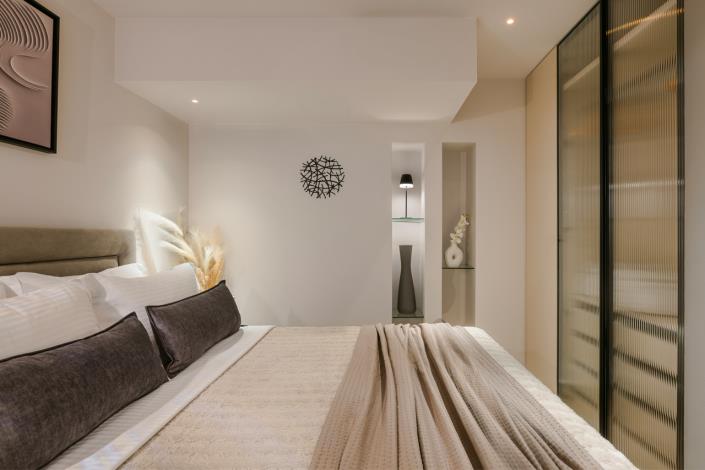 Image No.8-2 Bed Apartment for sale