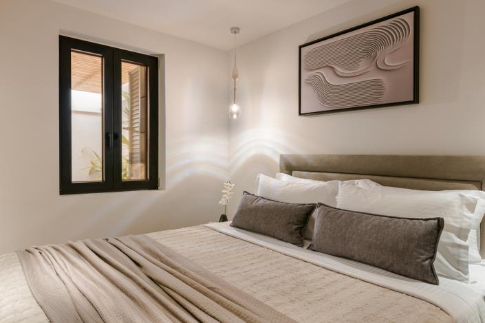 Image No.10-2 Bed Apartment for sale