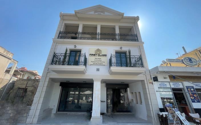 Image No.2-3 Bed Maisonette for sale