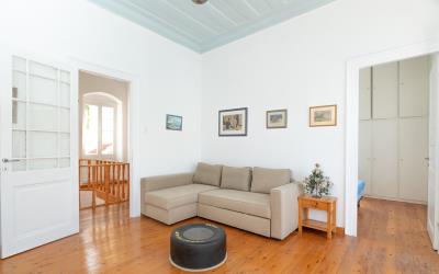 Ithaca-Exclusive-Sea-Front-Mansion-8