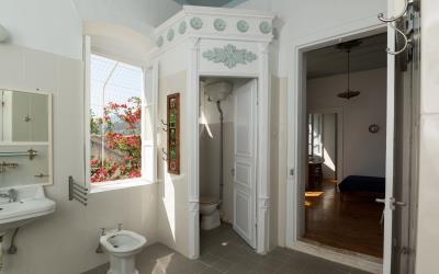 Ithaca-Exclusive-Sea-Front-Mansion-11