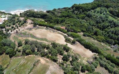 Pessada-Amazing-Coastal-Plot-6