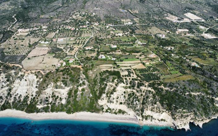 Image No.5-2 Bed Villa for sale