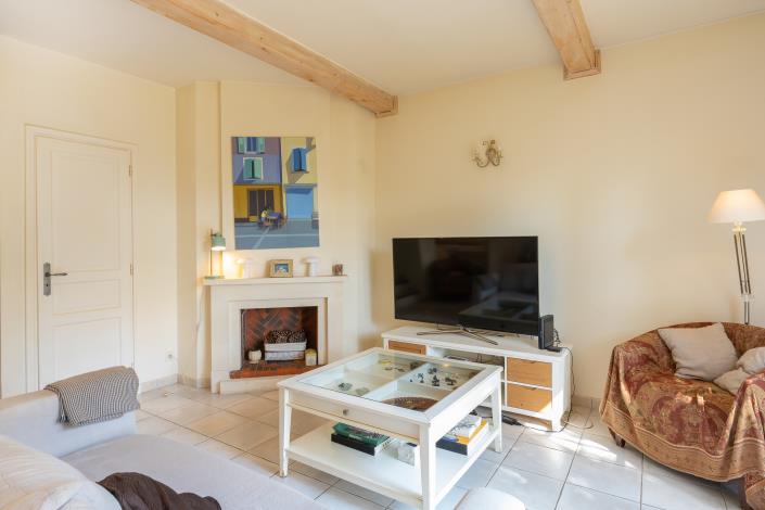 Image No.9-2 Bed Villa for sale