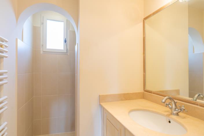 Image No.14-2 Bed Villa for sale