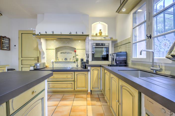 Image No.19-3 Bed Villa for sale