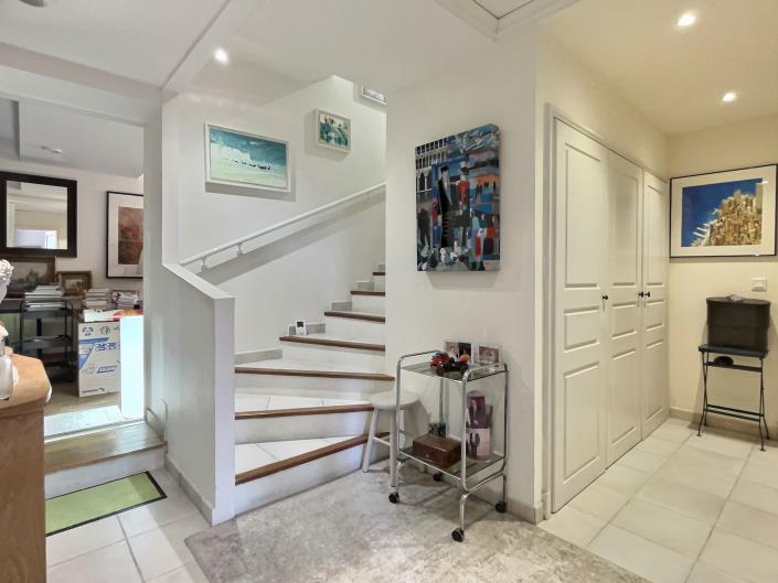 Image No.5-4 Bed House/Villa for sale