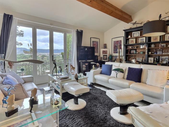 Image No.3-4 Bed House/Villa for sale