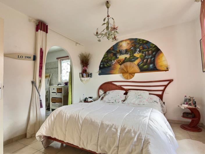 Image No.8-3 Bed Villa / Detached for sale