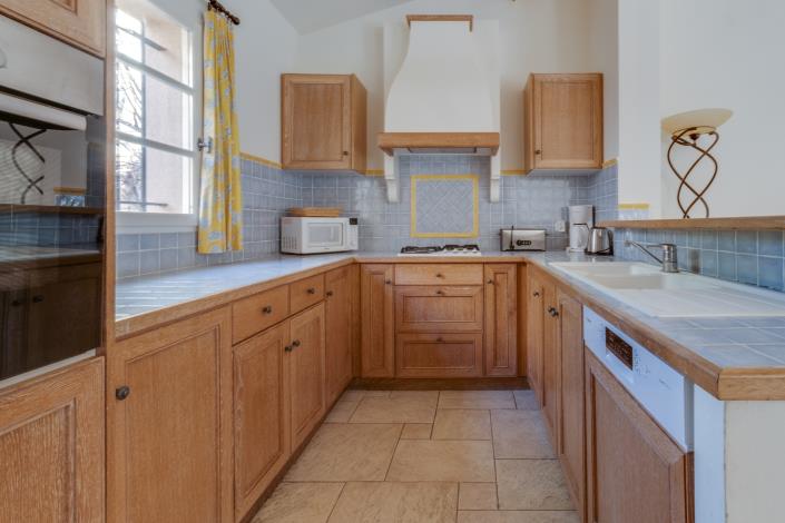 Image No.9-3 Bed Villa for sale