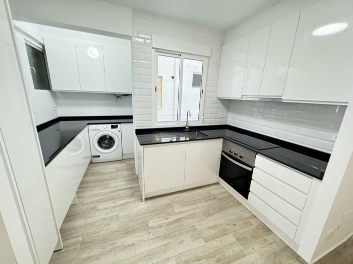 Image No.3-3 Bed Apartment for sale