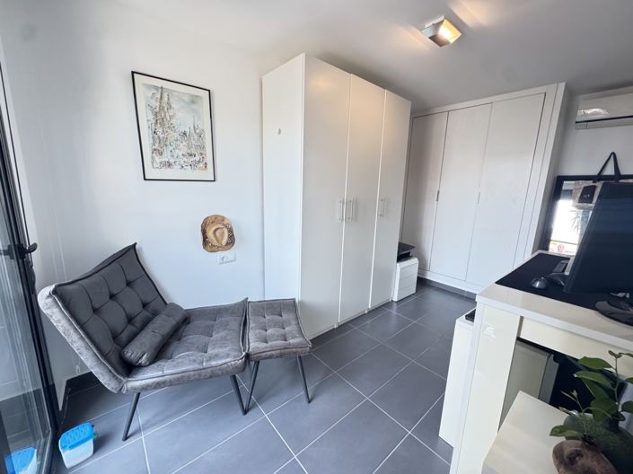 Image No.20-2 Bed Bungalow for sale