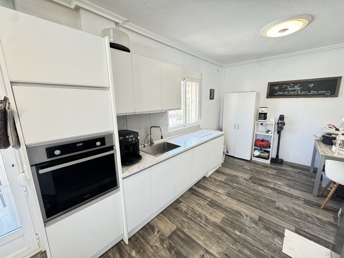 Image No.6-4 Bed Villa for sale