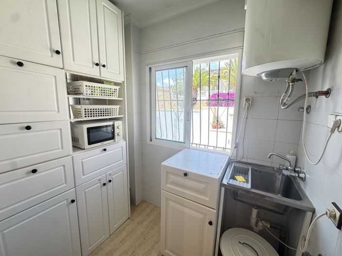 Image No.17-5 Bed Villa for sale