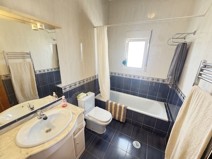 Image No.19-5 Bed Villa for sale