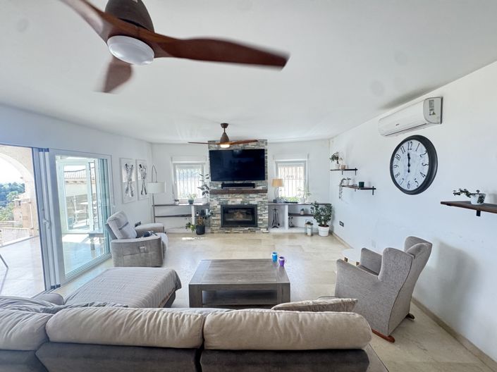 Image No.6-5 Bed Villa for sale