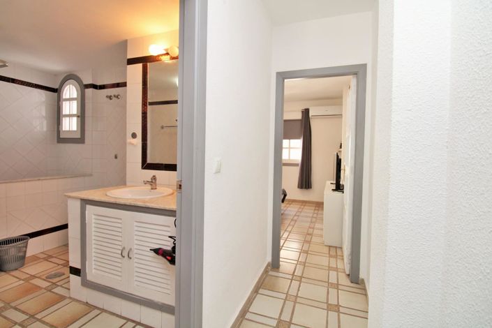 Image No.14-1 Bed Apartment for sale