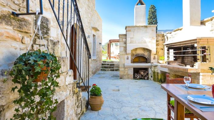 Image No.10-3 Bed Villa / Detached for sale