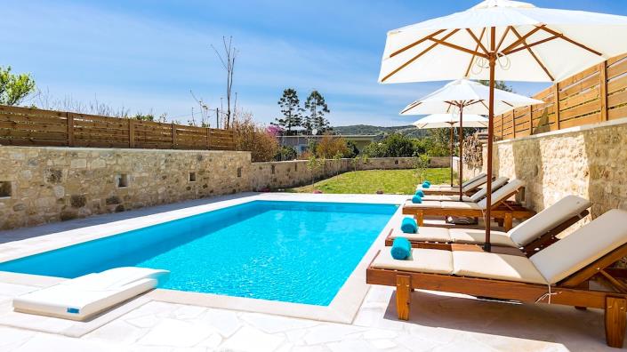 Image No.12-3 Bed Villa / Detached for sale