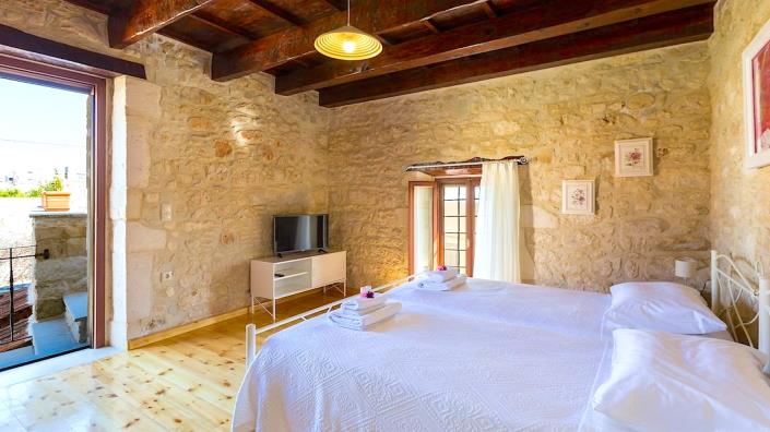 Image No.21-3 Bed Villa / Detached for sale