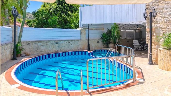 Image No.6-4 Bed Villa / Detached for sale