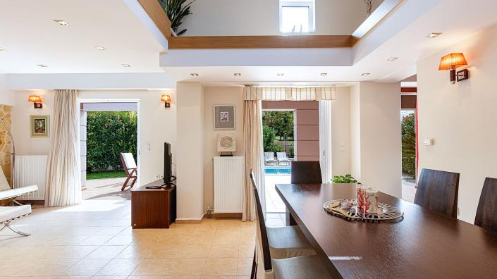 Image No.26-4 Bed Villa / Detached for sale