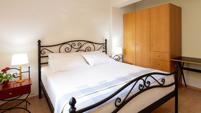 Image No.42-4 Bed Villa / Detached for sale