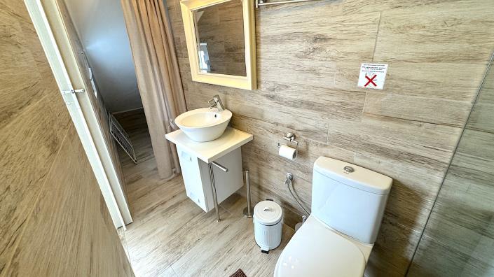 Image No.27-4 Bed Country House for sale